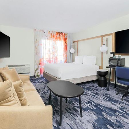 Fairfield Inn And Suites By Marriott San Jose Airport מראה חיצוני תמונה