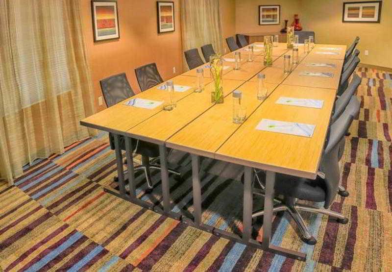 Fairfield Inn And Suites By Marriott San Jose Airport מראה חיצוני תמונה
