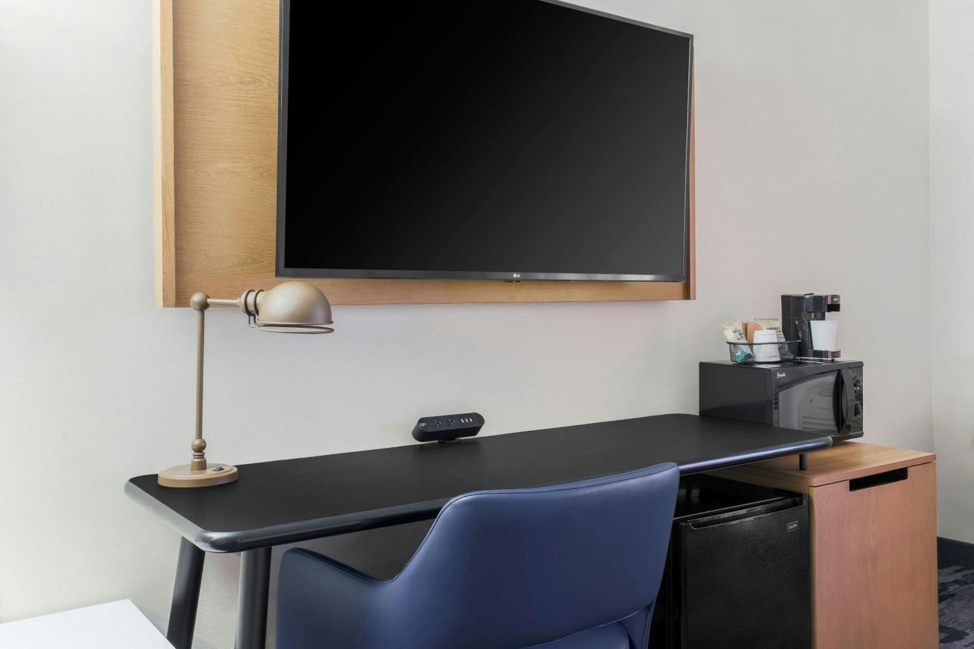 Fairfield Inn And Suites By Marriott San Jose Airport מראה חיצוני תמונה