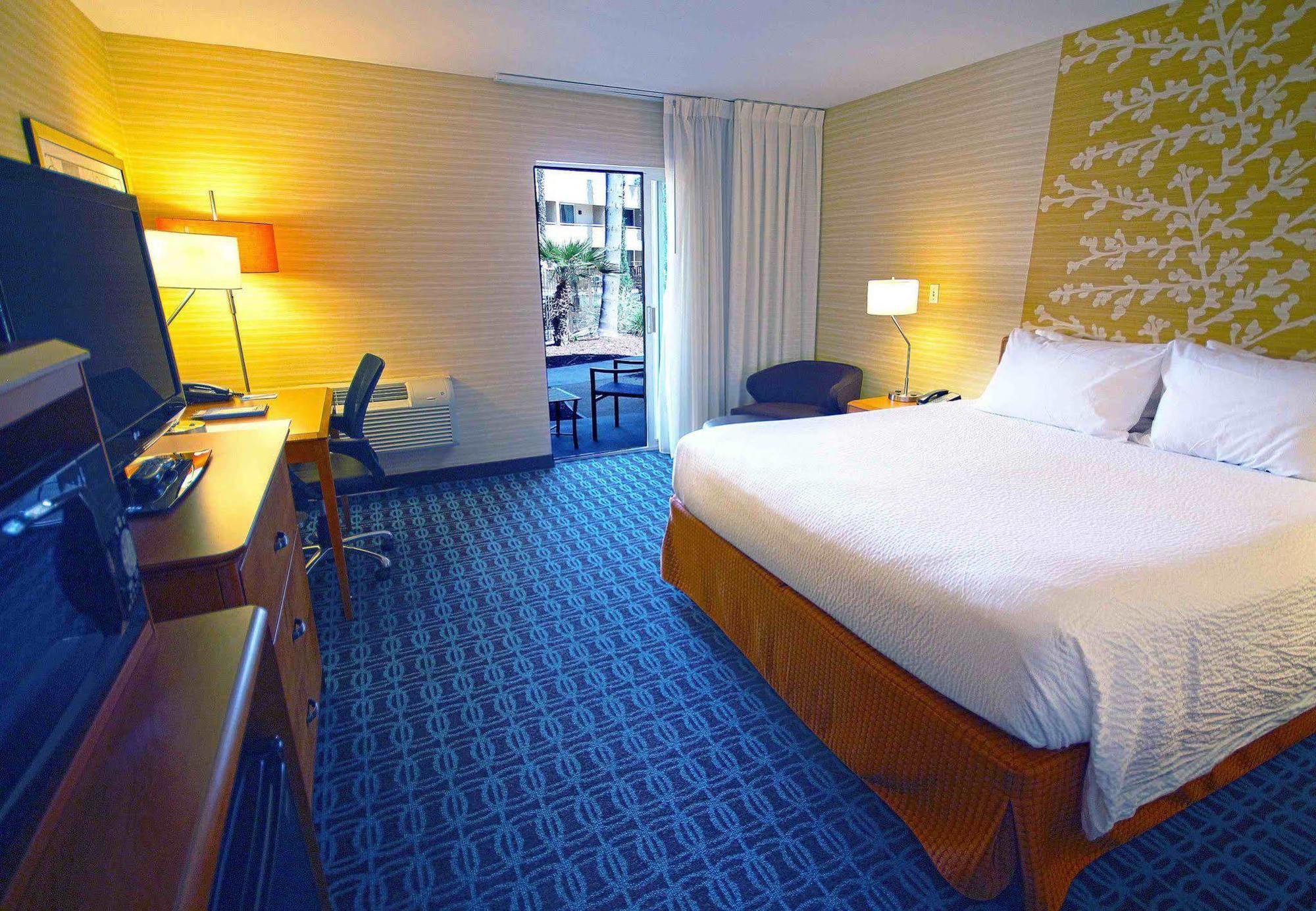 Fairfield Inn And Suites By Marriott San Jose Airport מראה חיצוני תמונה